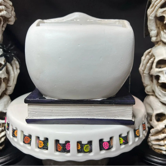 Countdown To Halloween Spooky Season Skull On Purple & Black Snake Skin Book - Picture 4 of 11